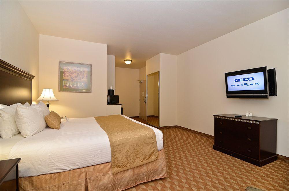 Best Western Plus Battleground Inn & Suites Battle Ground Екстериор снимка