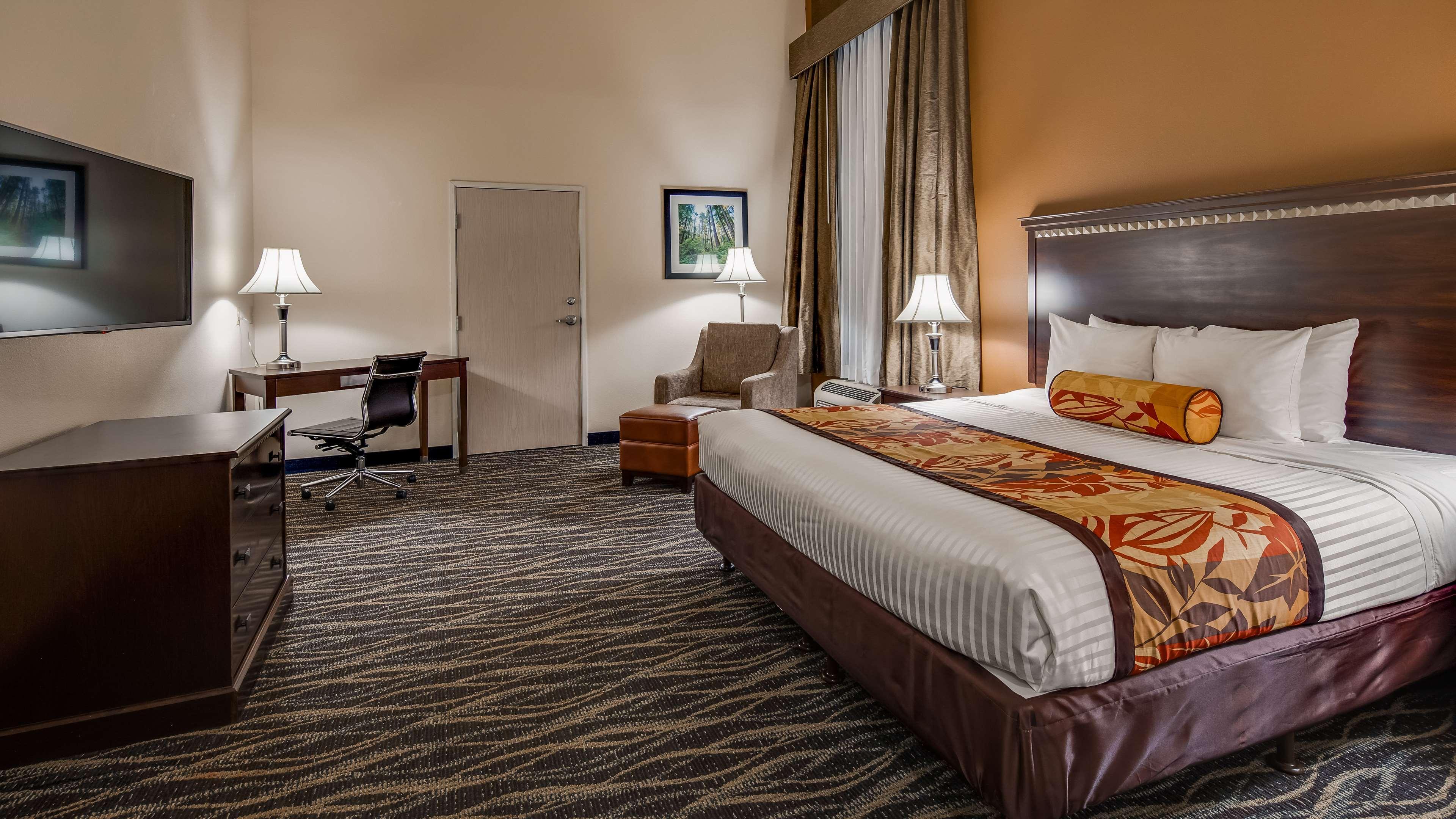 Best Western Plus Battleground Inn & Suites Battle Ground Екстериор снимка