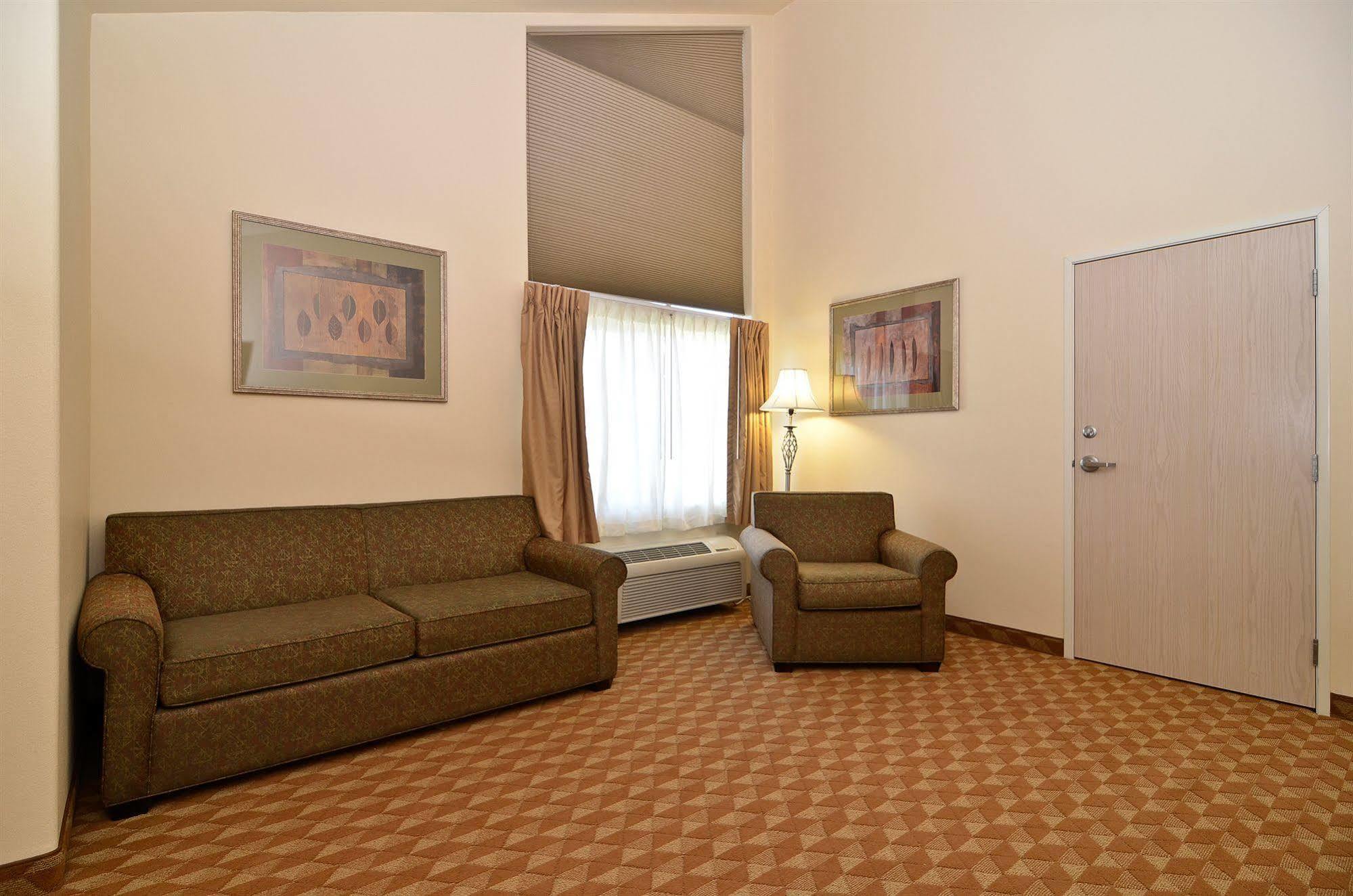 Best Western Plus Battleground Inn & Suites Battle Ground Екстериор снимка
